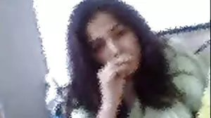 بلی کے بال سے باہر نکالا بکنی