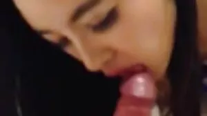 بالغ لائبریری رہنے والے لڑکیوں