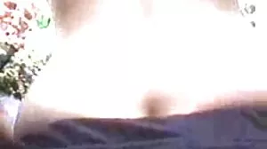 بگ چھاتی عریاں اور خواتین کے مال