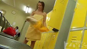 Creampie کے ساتھ ابیلنگی squirting